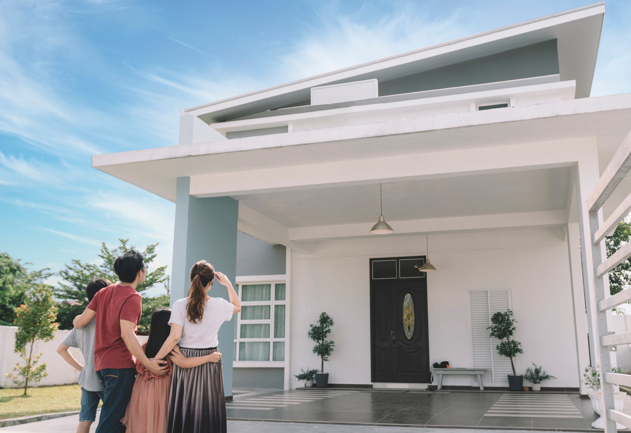 These 3 Real Estate Stocks Are Looking Cheap, but Are They Actually Worth It?