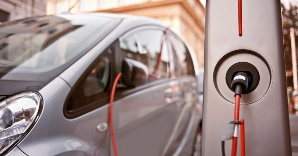 Georgia, commercial real estate giant partnering on EV charging station plan | News