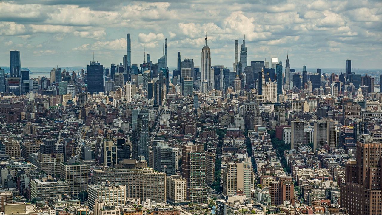 New reports have mixed news for commercial real estate