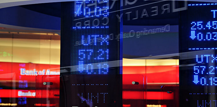 Post-Labour Day Activity: New British Prime Minister, Bed & Bath Under Pressure, S&P 500, Dow Turn Green 