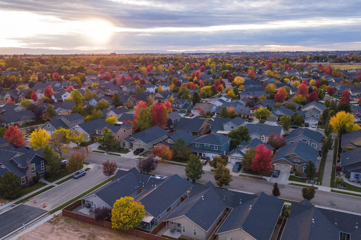 This Company Is Offering Passive Real Estate Investments At 2021 Prices