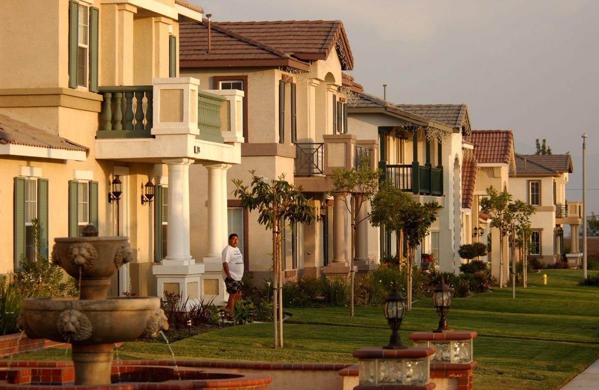 Real Estate Entrepreneur Educates With Strategies For The Wholesale Market
