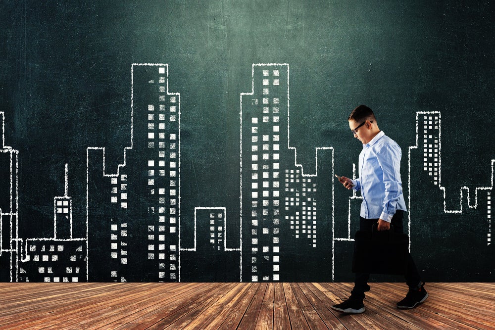 'We're Not In A Frenzy Anymore,' Real Estate Agent Says Amid Home Sellers Pulling Properties Off The Market - Redfin (NASDAQ:RDFN)
