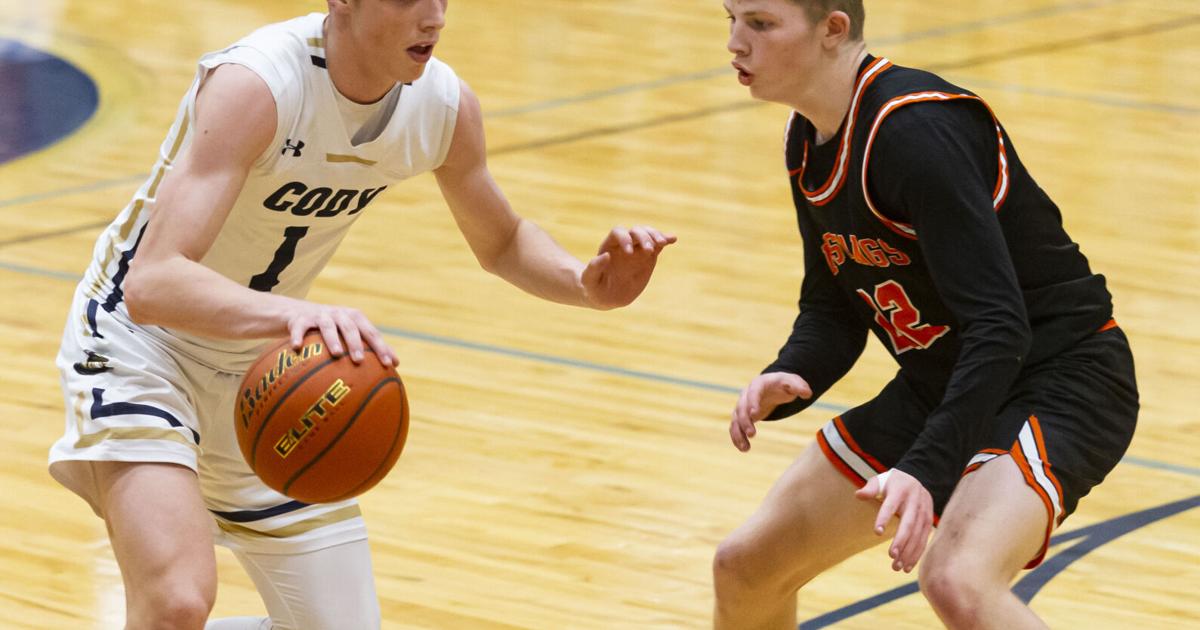 Broncs finish 2-1 at Gillette tourney | Sports