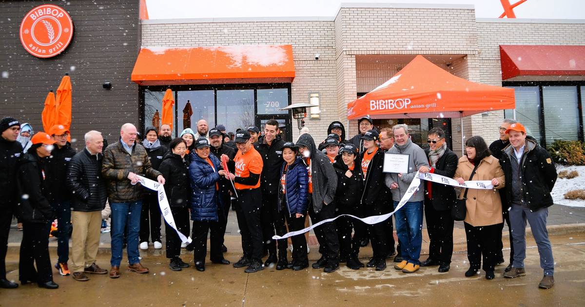 Grand opening festivities at BIBIBOP Vernon Hills