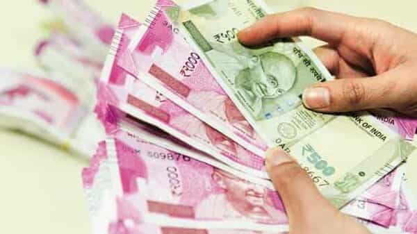 Experts share tips for investors to park in their money in 2023.