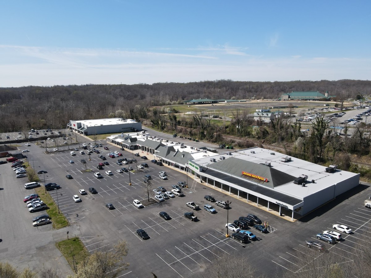 Versa Real Estate Sells DC-Area Retail Center – Commercial Property Executive