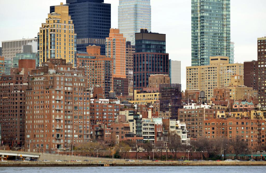 $9B plunge in NYC real estate sets up brutal political fight